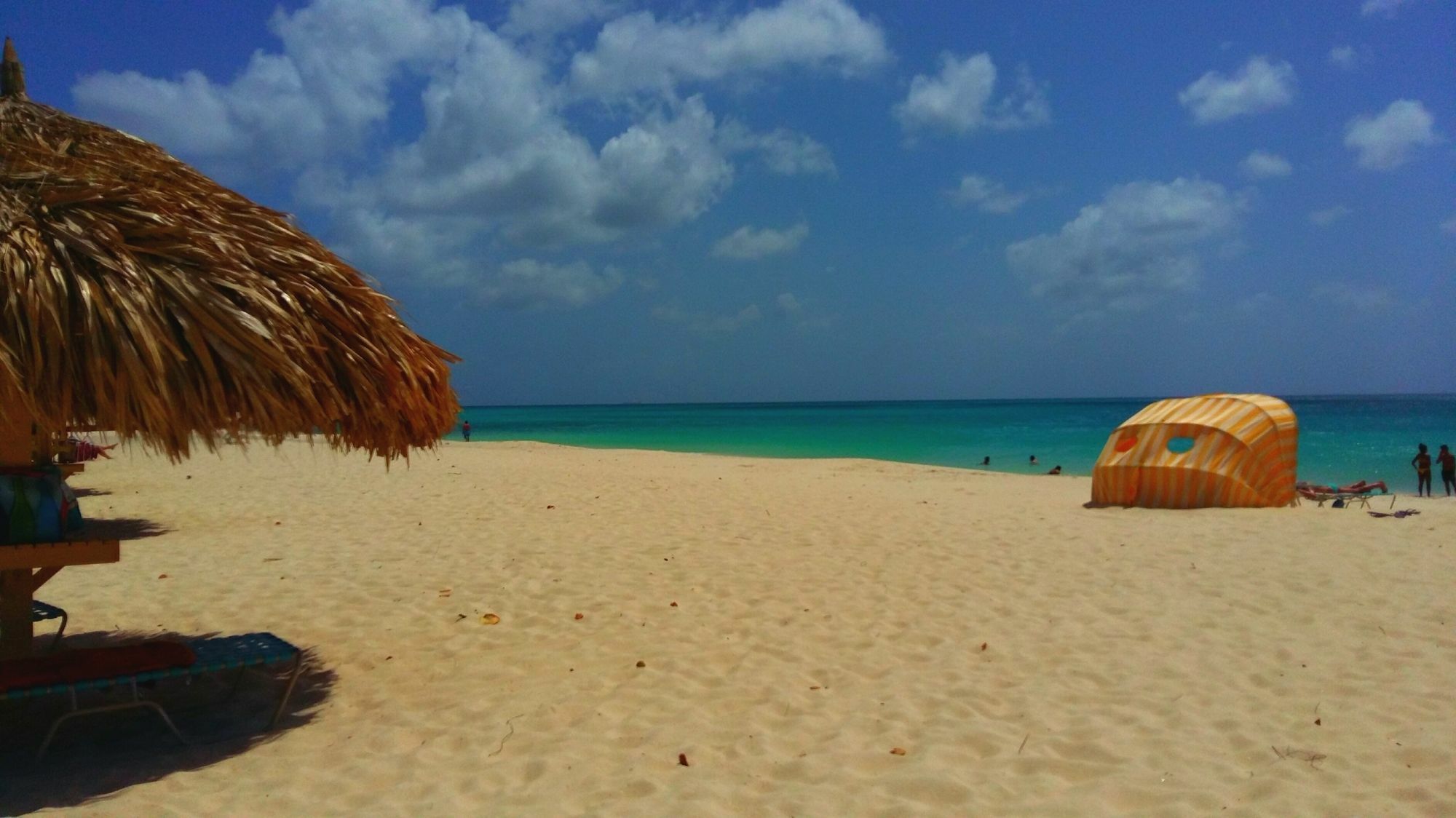 Dorado Eagle Beach Hotel Oranjestad Eksteriør billede
